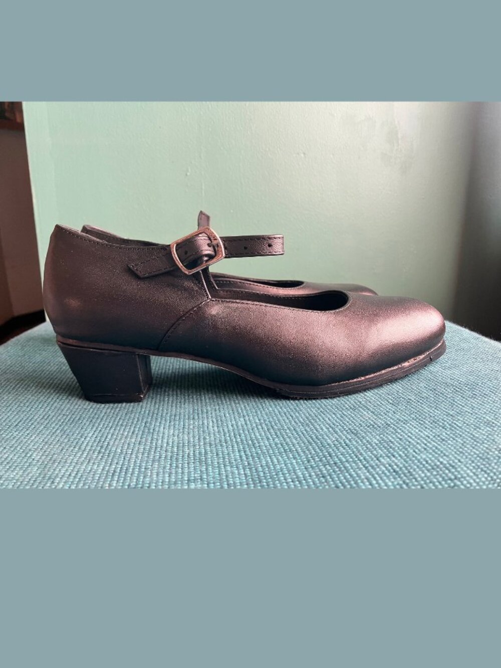 Folklorico Black Shoes New in Box Leather with Nails Size 8.5 US